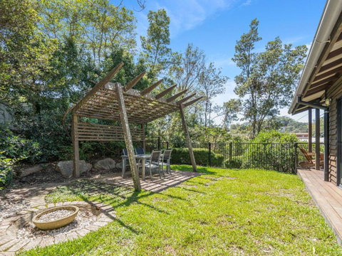 Avoca Beach Living 84 Avoca Drive Avoca Beach - Hotel Accommodation 4
