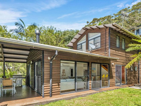 Avoca Beach Living 84 Avoca Drive Avoca Beach - Hotel Accommodation 2