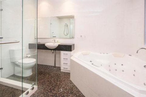 Caves Retreat - Hotel Accommodation 5