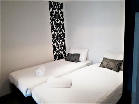 Private Apartments At Q1 - Hotel Accommodation 5