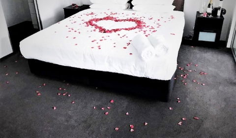 Private Apartments At Q1 - Hotel Accommodation 3