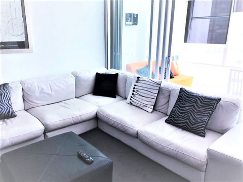 Private Apartments At Q1 - Hotel Accommodation 4