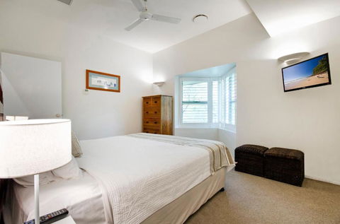 Alderly Apartment 11 - Hotel Accommodation 2