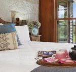 CHRISTOPHERS COTTAGE - Hotel Accommodation