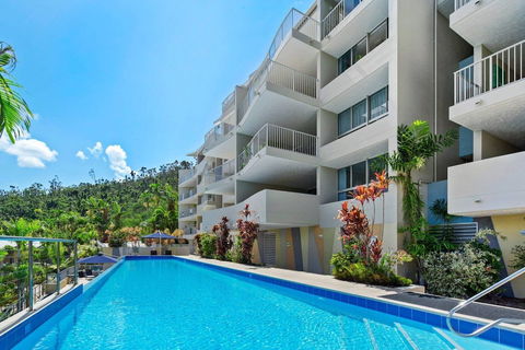 Sea Forever On Azure Airlie Beach - Hotel Accommodation 0