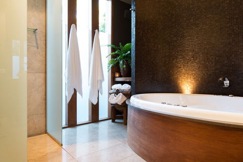 Hepburn Spa Pavilions - Hotel Accommodation 1