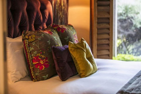 Hepburn Spa Pavilions - Hotel Accommodation 6