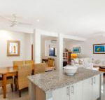 Bayvilla 3 at Belongil Beach - Hotel Accommodation