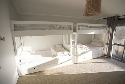 LOCKINGTON - Hotel Accommodation 3