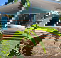 Harveys Beach House - Hotel Accommodation