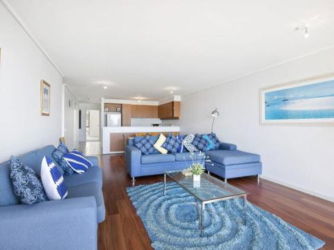 APARTMENT 11 PACIFIC APARTMENTS - Hotel Accommodation 6