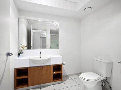 APARTMENT 11 PACIFIC APARTMENTS - Hotel Accommodation 3