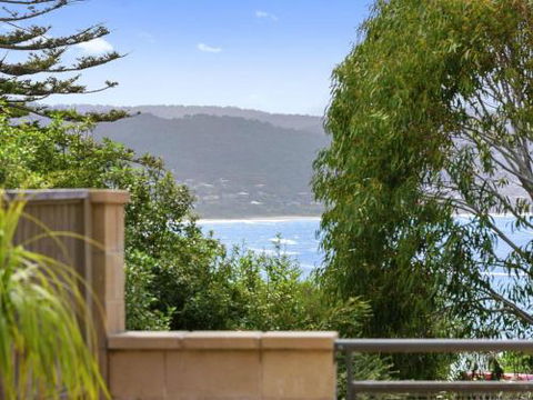 APARTMENT 23 PACIFIC APARTMENTS Sit On The Deck & Soak In The View - Hotel Accommodation 0