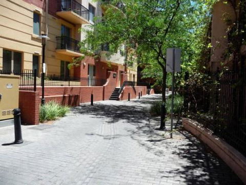 City Escape 3 Bedroom East End Of Adelaide - Hotel Accommodation 2