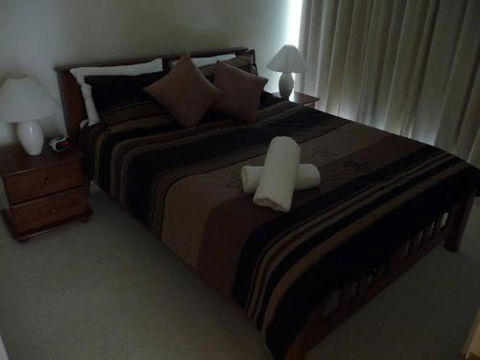 City Escape 3 Bedroom East End Of Adelaide - Hotel Accommodation 6