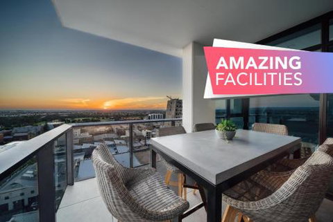 A Cut Above The West Pool Rooftop Bar Gym Wifi - Hotel Accommodation 0