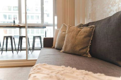 Infinity On Morphett In The Heart Of The Cbd Wifi Nespresso Netflix - Hotel Accommodation 4