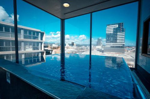 Infinity On Morphett In The Heart Of The Cbd Wifi Nespresso Netflix - Hotel Accommodation 2