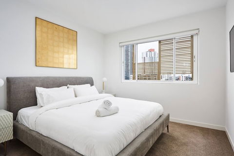 Luxurious 2bed 2bath APT With Parking@southport - Hotel Accommodation 1