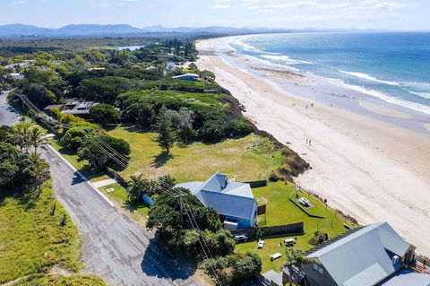 A PERFECT STAY - Belongil On The Beach - Hotel Accommodation 0