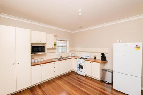 Kinross On Cox Sweet Neat & Simple + Wifi - Hotel Accommodation 1