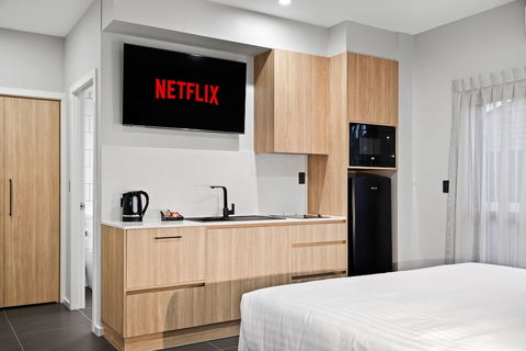 Avenue Motel Apartments - Hotel Accommodation 3