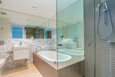 Unit 101 Plantation Resort Rainbow Beach Plantation Resort Second Floor Aircon Pool Spa - Hotel Accommodation 2