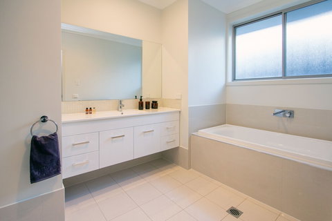 Vantage Court A Hidden Gem Of Mudgee 11 - Hotel Accommodation 1