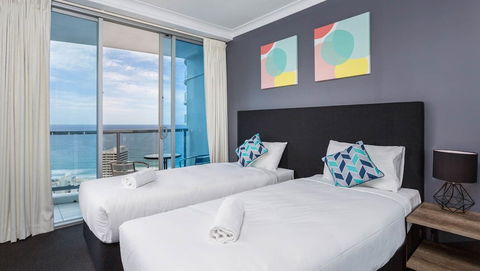 Holiday Holiday Chevron Renaissance - Hotel Accommodation 5