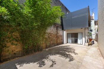 Ultimo 1 Bed. Furnished House W Parking - Hotel Accommodation 3