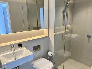 JC Waterfront Apartments Collins Wharf - Hotel Accommodation 4