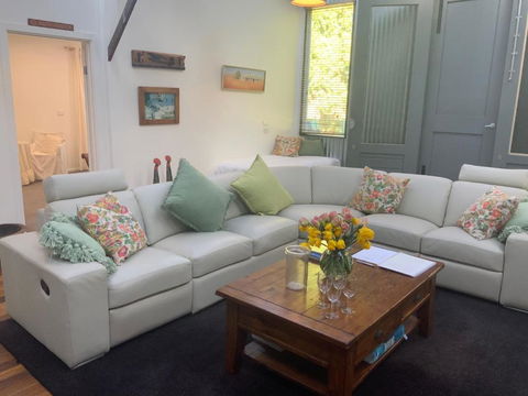 The Woolshed - Hotel Accommodation 2