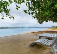 Magical holiday home Welsby Pde Bongaree - Hotel Accommodation