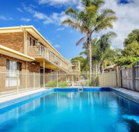 Allambi Holiday Apartments - Hotel Accommodation