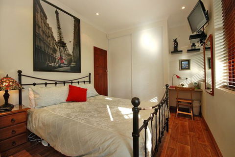 Above Bored Bed & Breakfast - Hotel Accommodation 7