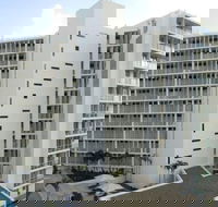 Lanai Riverside Apartments - Hotel Accommodation