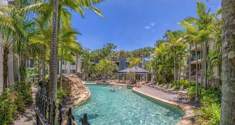 Currumbin Sands Holiday Apartments - Hotel Accommodation 1