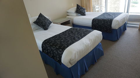 Pacific Surf - Hotel Accommodation 5