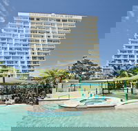 Burleigh Beach Tower - Hotel Accommodation