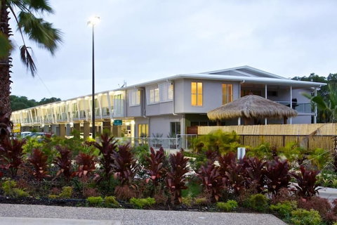 The Coast Motel - Hotel Accommodation 4