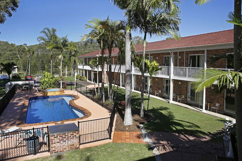 Aston Motel Yamba - Hotel Accommodation 2