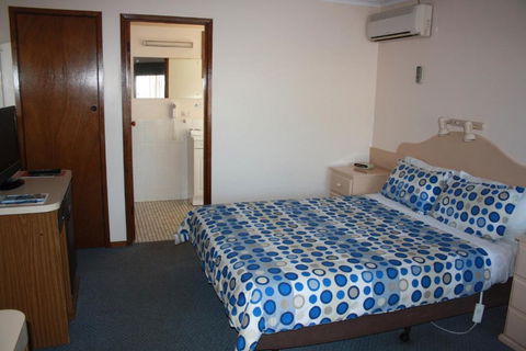 Raglan Motor Inn - Hotel Accommodation 1