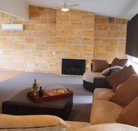 Warrnambool Cbd Townhouses - Hotel Accommodation
