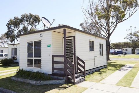 NRMA Victor Harbor Beachfront Holiday Park - Hotel Accommodation 6