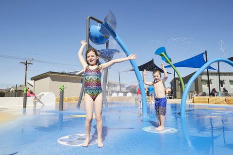 NRMA Victor Harbor Beachfront Holiday Park - Hotel Accommodation 3