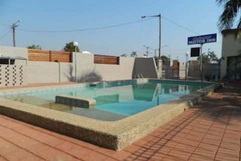 Alabaster Motor Inn Taree - Hotel Accommodation 4