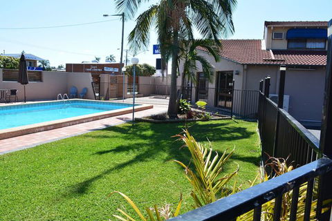 Alabaster Motor Inn Taree - Hotel Accommodation 3