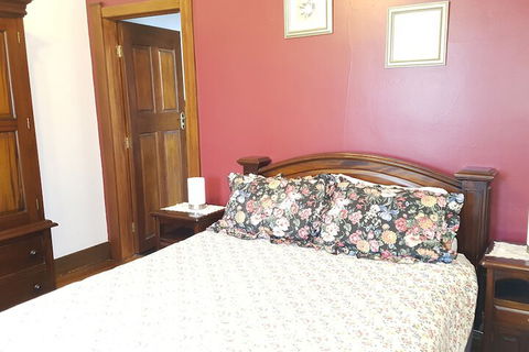 The Postmaster Inn BnB - Hotel Accommodation 6