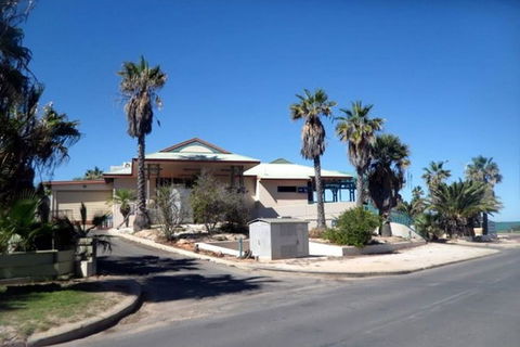 Heritage Resort Shark Bay - Hotel Accommodation 3