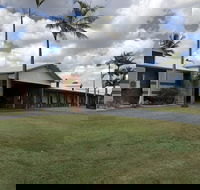 True Blue Motor Inn - Hotel Accommodation